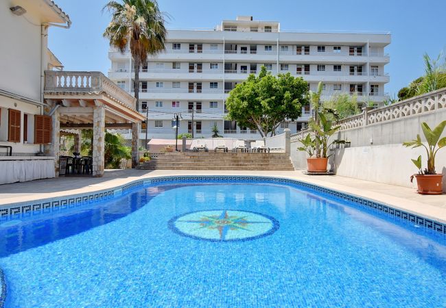 Chalet en Arenal - Villa Maravillas