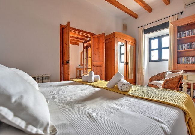 Villa en Selva - Villa Can Pulit by Slow Villas Villa en Selva - Villa Can Pulit by Slow Villas