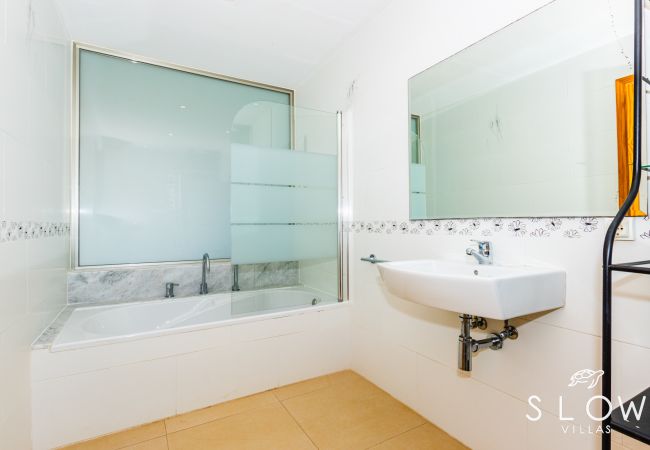 Casa adosada en Cala Pi - Villa Es Bufedo by Slow Villas Casa adosada en Cala Pi - Villa Es Bufedo by Slow Villas
