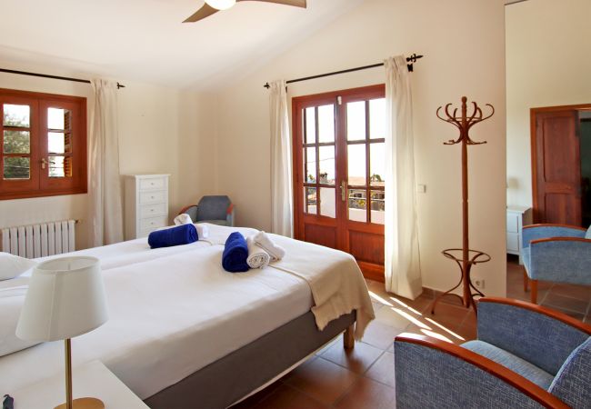 Chalet en Buger - Villa Can Massienet by Slow Villas Chalet en Buger - Villa Can Massienet by Slow Villas