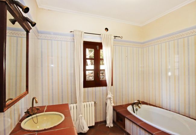 Chalet en Buger - Villa Can Massienet by Slow Villas Chalet en Buger - Villa Can Massienet by Slow Villas