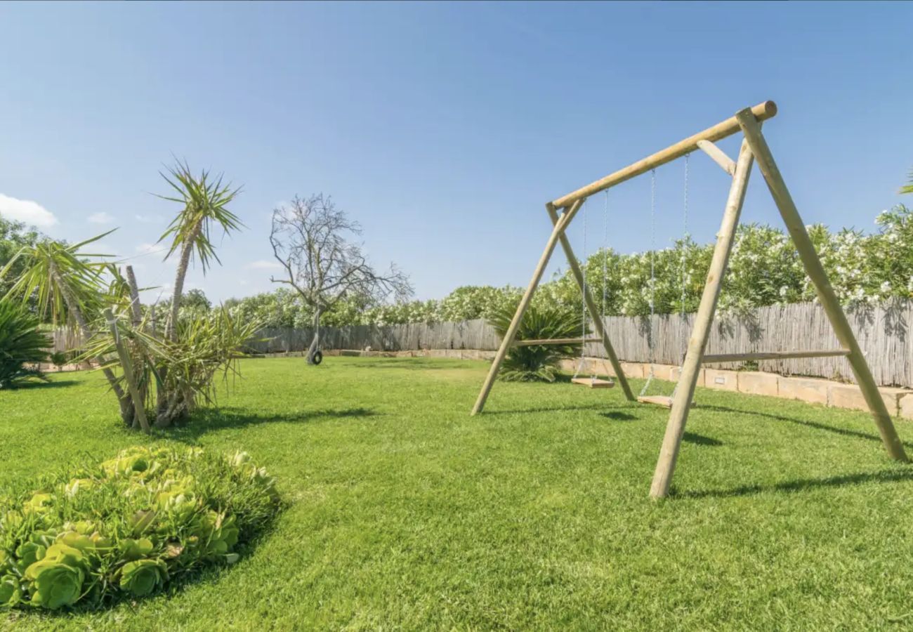 Villa en Sant Llorenç Des Cardassar - Villa Es Pla De Balafi By Slow Villas