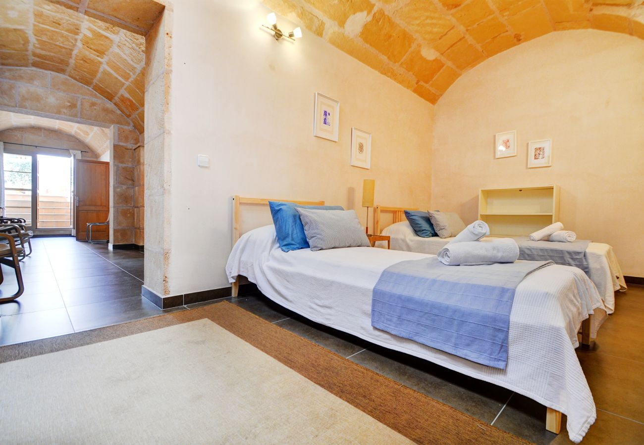 Semi-detached house in Palma de Mallorca - Amilcar House Semi-detached house in Palma de Mallorca - Amilcar House