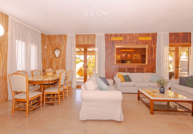 Villa in Arenal - Villa Maravillas by Slow Villas Villa in Arenal - Villa Maravillas by Slow Villas