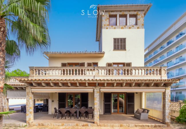 Villa in Arenal - Villa Maravillas by Slow Villas Villa in Arenal - Villa Maravillas by Slow Villas