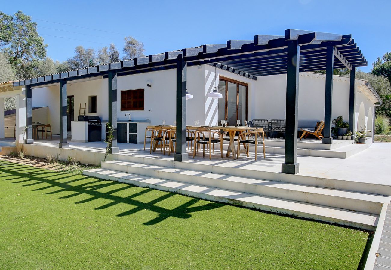 Villa in Puigpunyent - Villa Roca Verde by Slow Villas