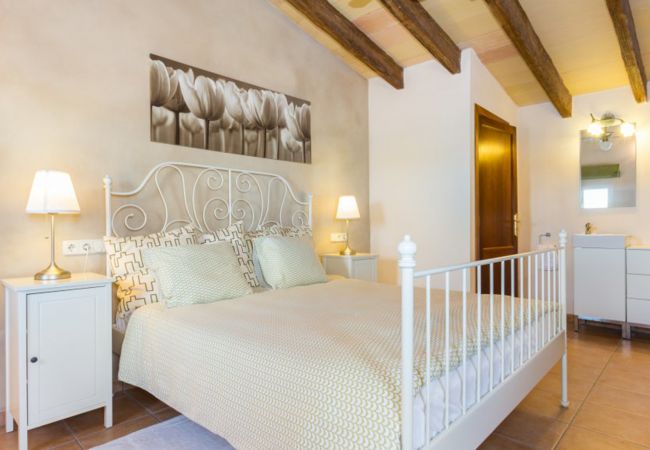 Chalet in Cas Concos Des Cavaller - Villa Son Pere by Slow Villas Chalet in Cas Concos Des Cavaller - Villa Son Pere by Slow Villas
