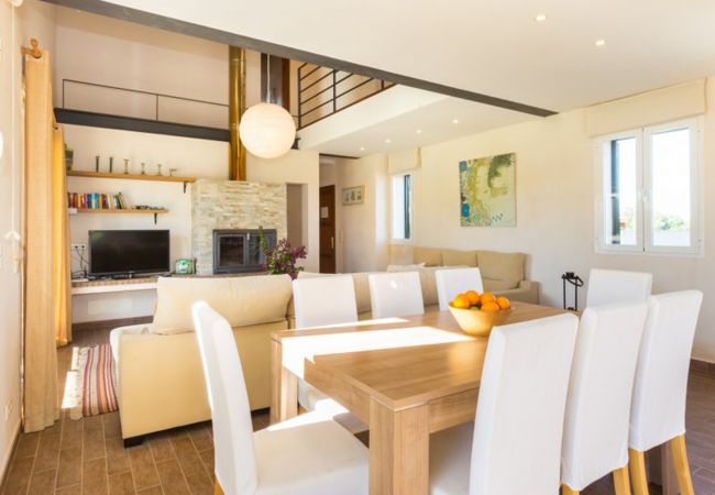 Chalet in Cas Concos Des Cavaller - Villa Sa Pau by Slow Villas Chalet in Cas Concos Des Cavaller - Villa Sa Pau by Slow Villas