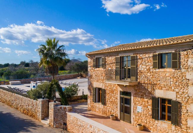 Villa in Santanyi - Villa S´Alzina by Slow Villas