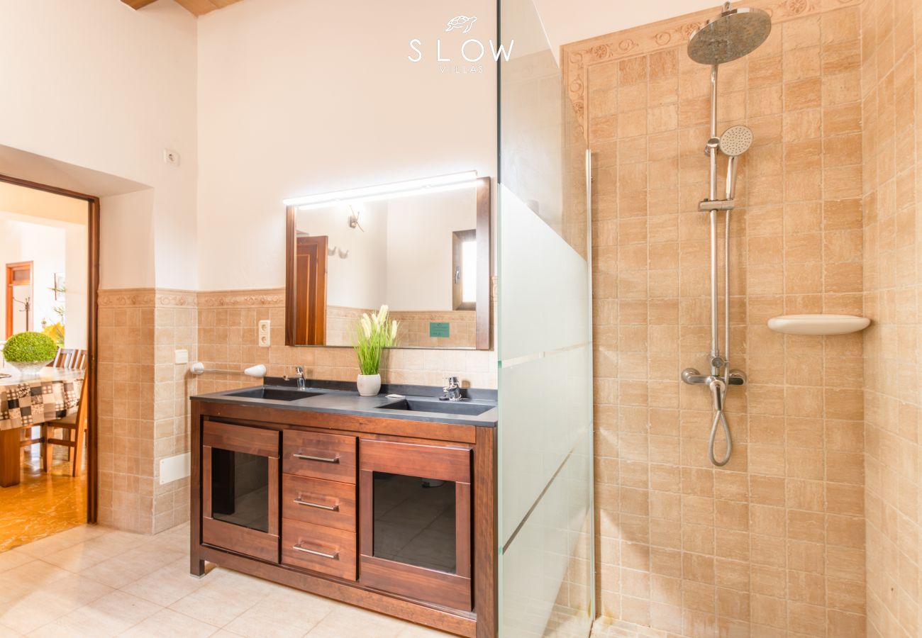 Villa in Santanyi - Villa S´Alzina by Slow Villas