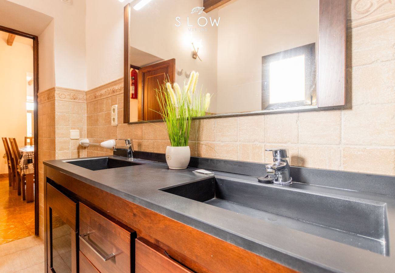 Villa in Santanyi - Villa S´Alzina by Slow Villas