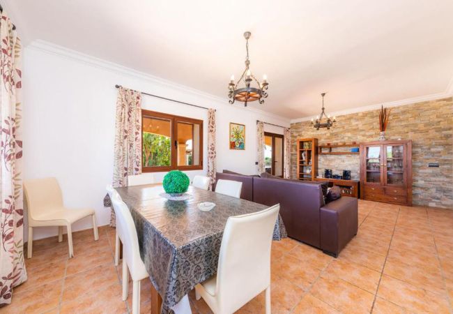 Villa in Santanyi - Villa Es Contes by Slow Villas