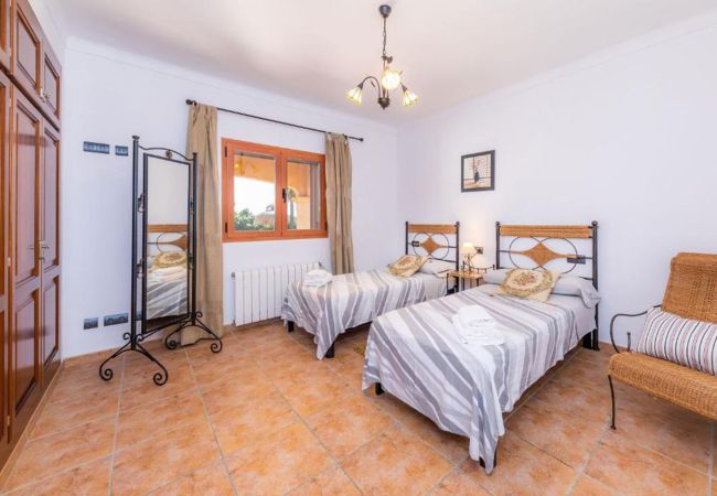 Villa in Santanyi - Villa Es Contes by Slow Villas