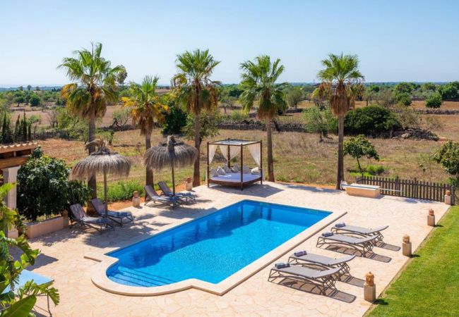 Villa in Santanyi - Villa Es Contes by Slow Villas