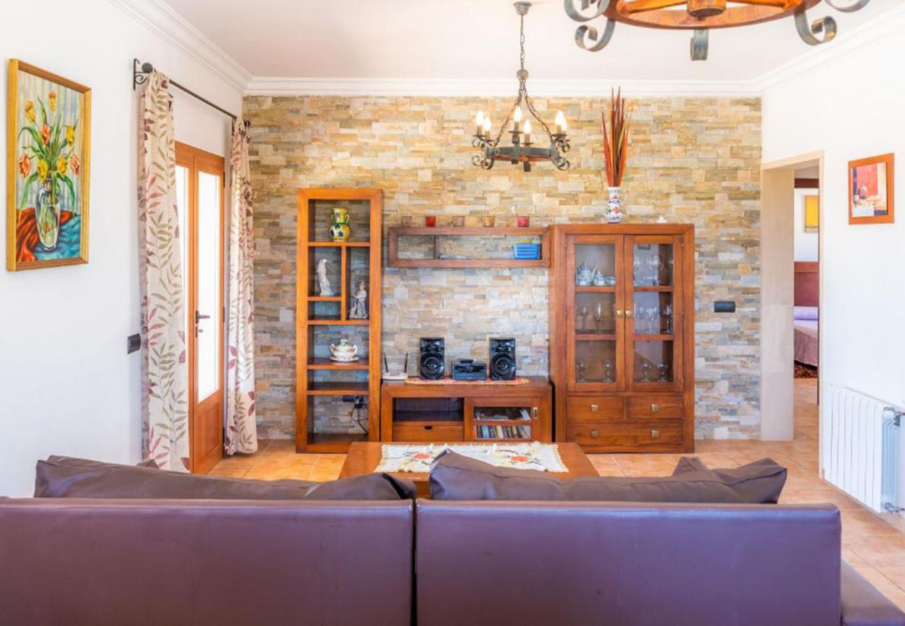 Villa in Santanyi - Villa Es Contes by Slow Villas