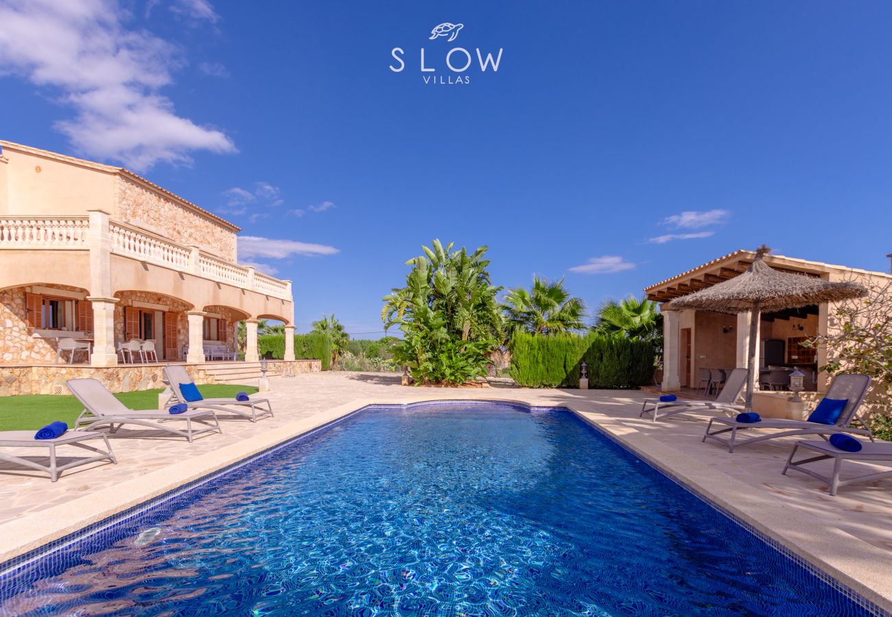 Villa in Santanyi - Villa Es Contes by Slow Villas