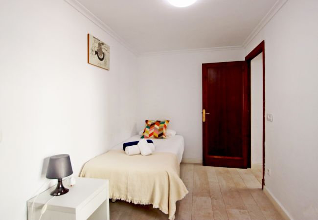 Chalet in Arenal - Villa Marbella by Slow Villas Chalet in Arenal - Villa Marbella by Slow Villas