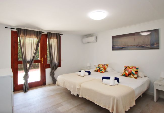 Chalet in Arenal - Villa Marbella by Slow Villas Chalet in Arenal - Villa Marbella by Slow Villas