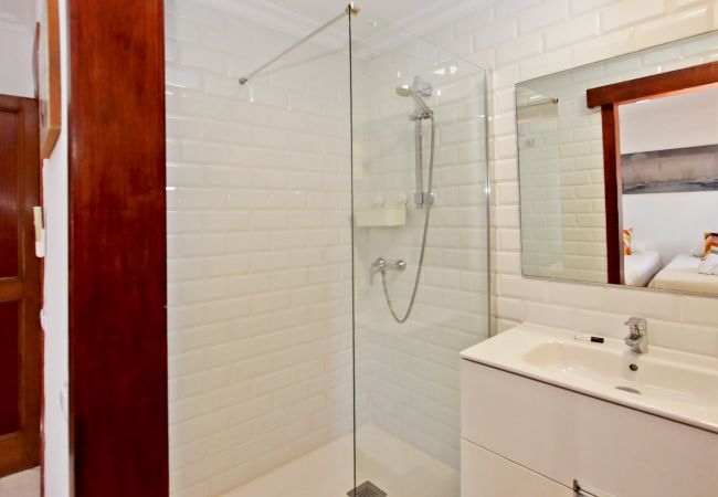Chalet in Arenal - Villa Marbella by Slow Villas Chalet in Arenal - Villa Marbella by Slow Villas