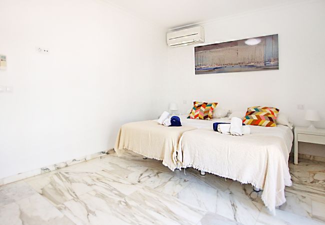 Chalet in Arenal - Villa Marbella by Slow Villas Chalet in Arenal - Villa Marbella by Slow Villas
