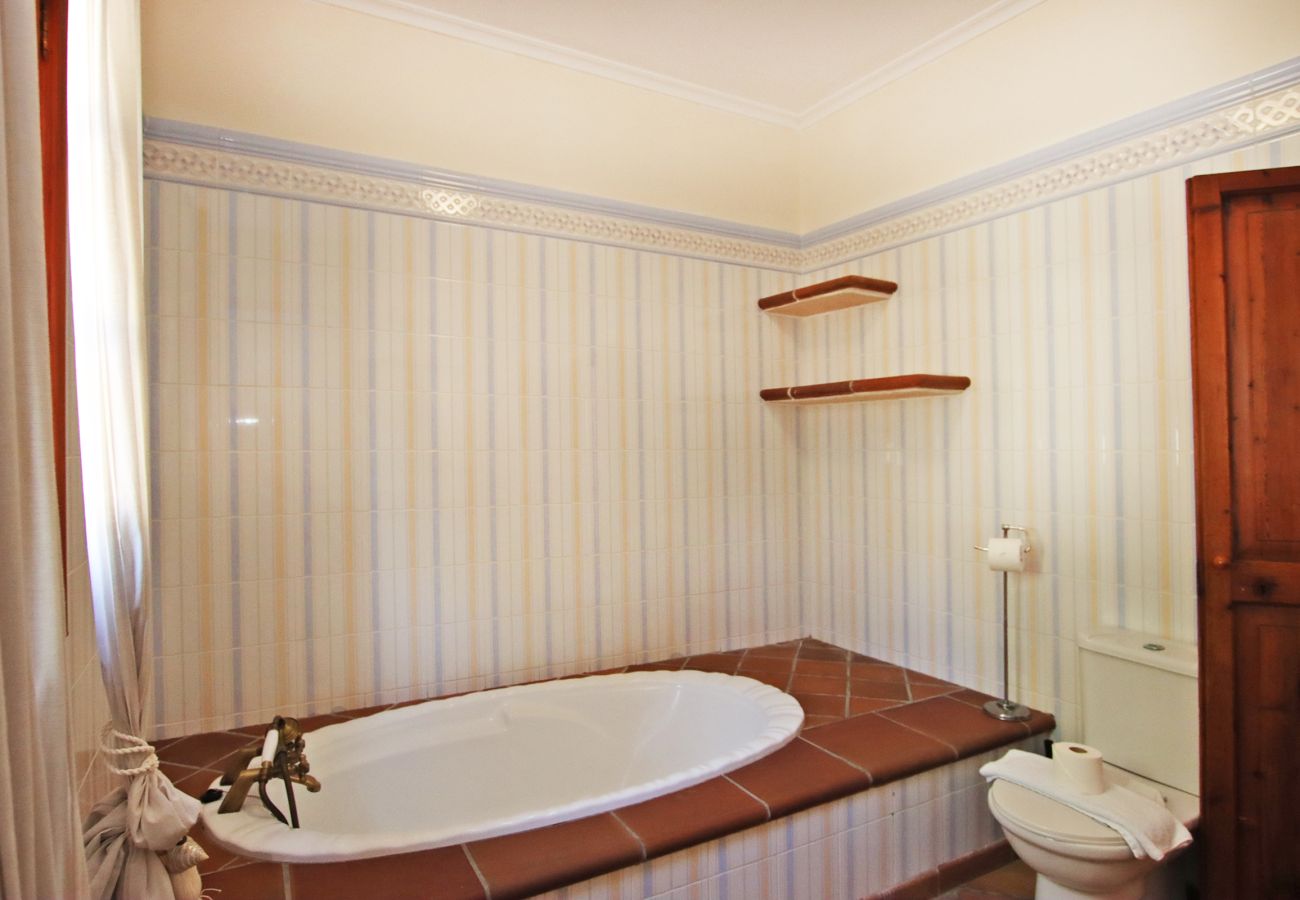 Chalet in Buger - Villa Can Massienet by Slow Villas