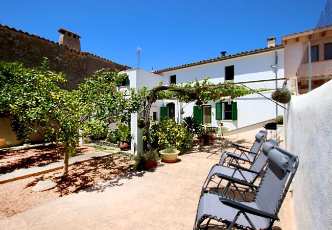  in Pina - Sant Cosme House by Slow Villas
