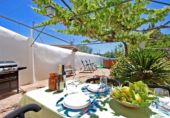 Terraced House in Pina - Sant Cosme House by Slow Villas Terraced House in Pina - Sant Cosme House by Slow Villas