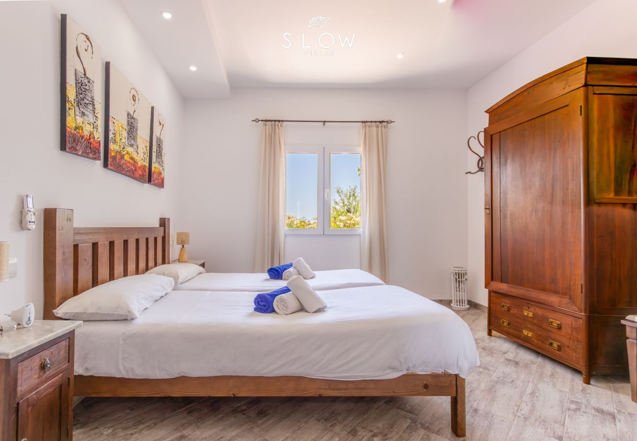 Villa in Sant Llorenç Des Cardassar - Villa Es Pla De Balafi By Slow Villas