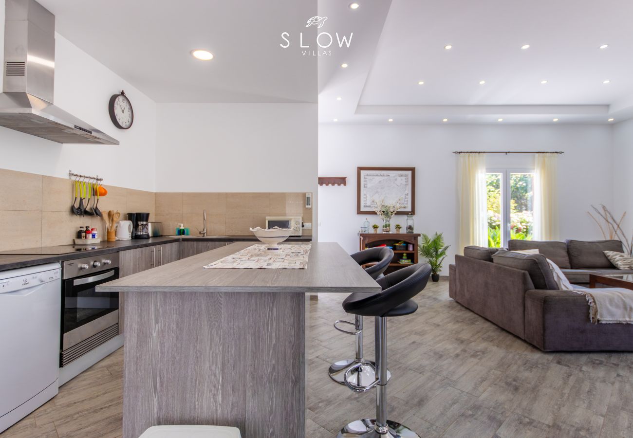 Villa in Sant Llorenç Des Cardassar - Villa Es Pla De Balafi By Slow Villas