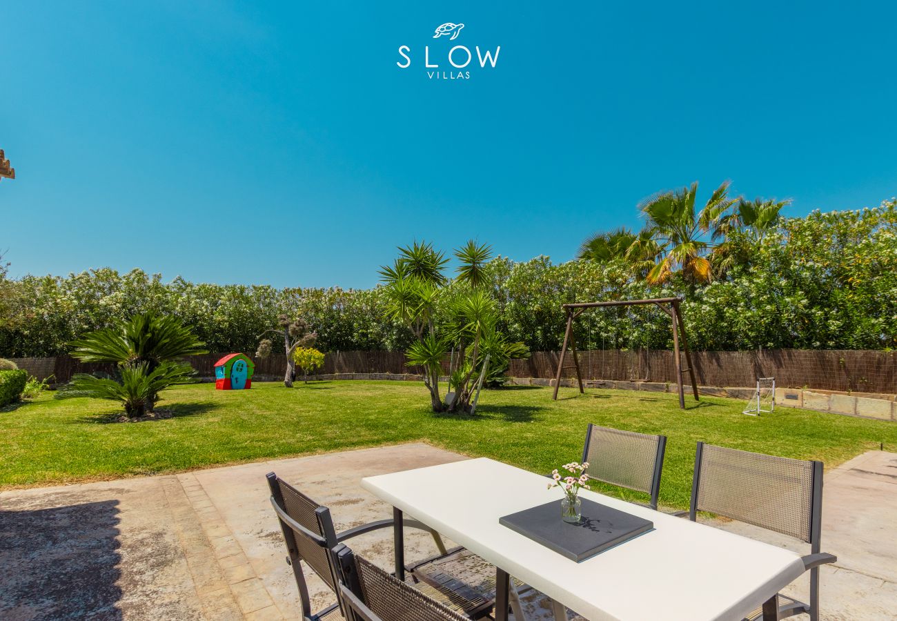 Villa in Sant Llorenç Des Cardassar - Villa Es Pla De Balafi By Slow Villas
