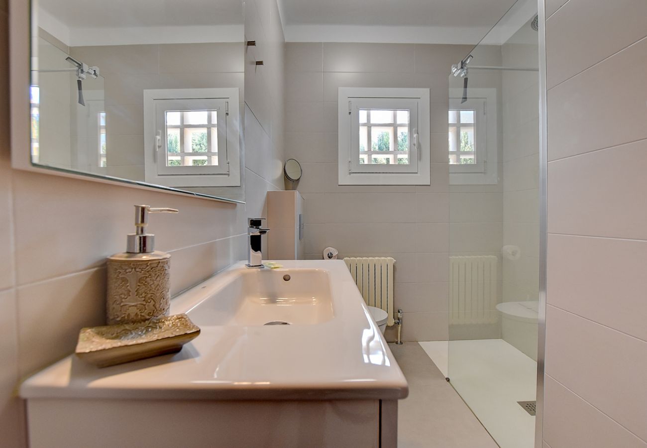 Villa in Arenal - Villa Can Benavent By Slow Villas