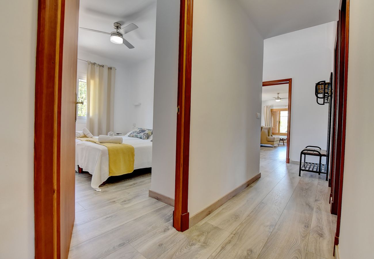 Villa in Arenal - Villa Can Benavent By Slow Villas