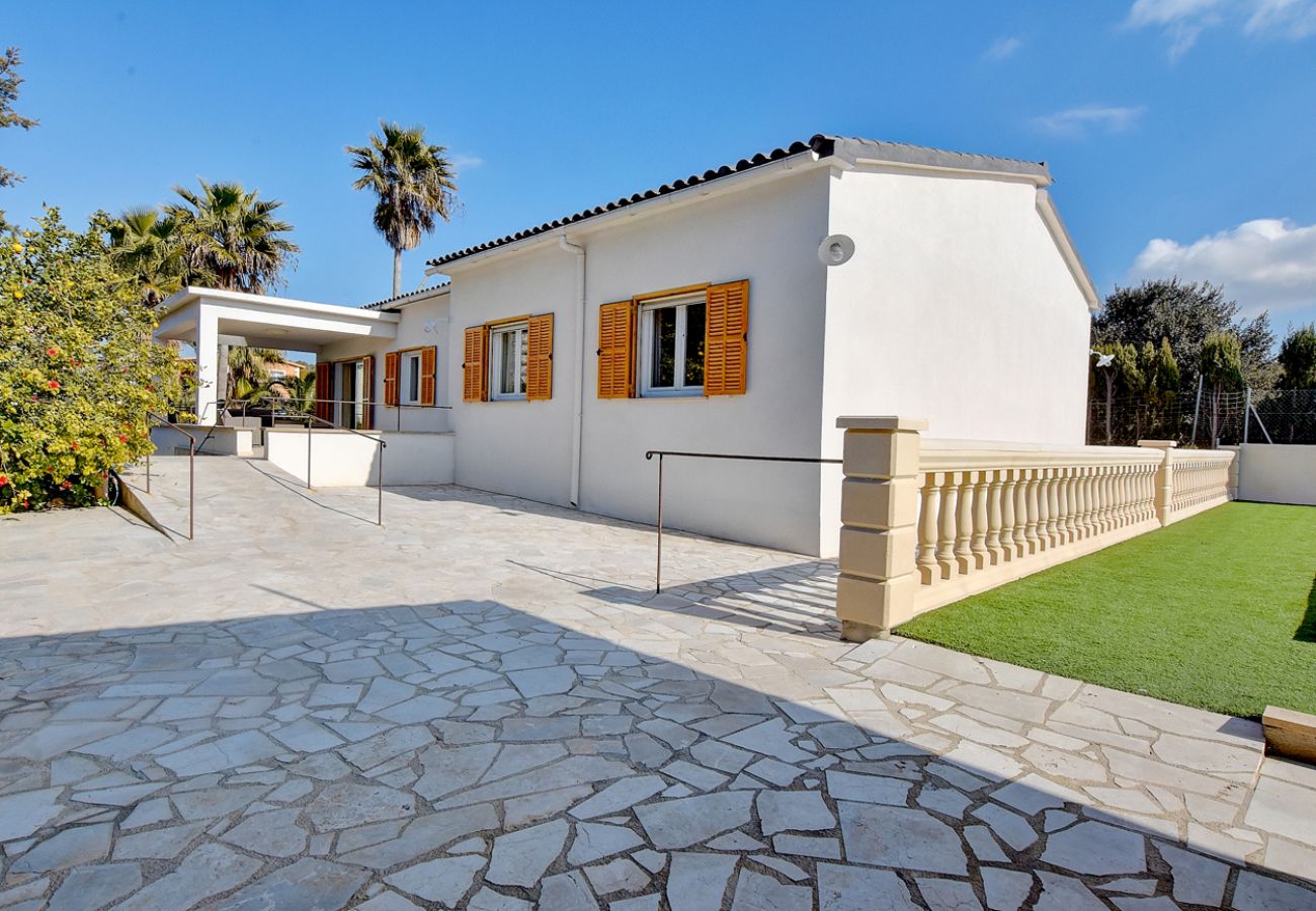Villa in Arenal - Villa Can Benavent By Slow Villas